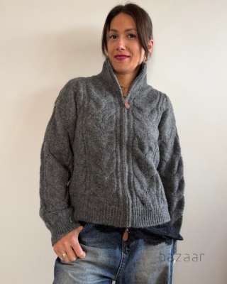 Sweter Megan