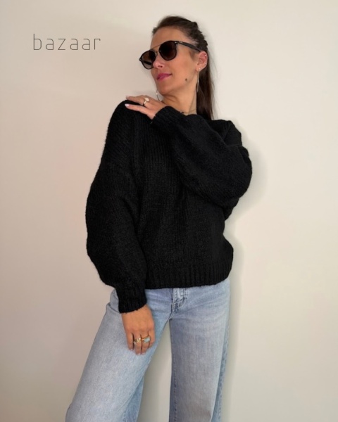 Sweter Twist